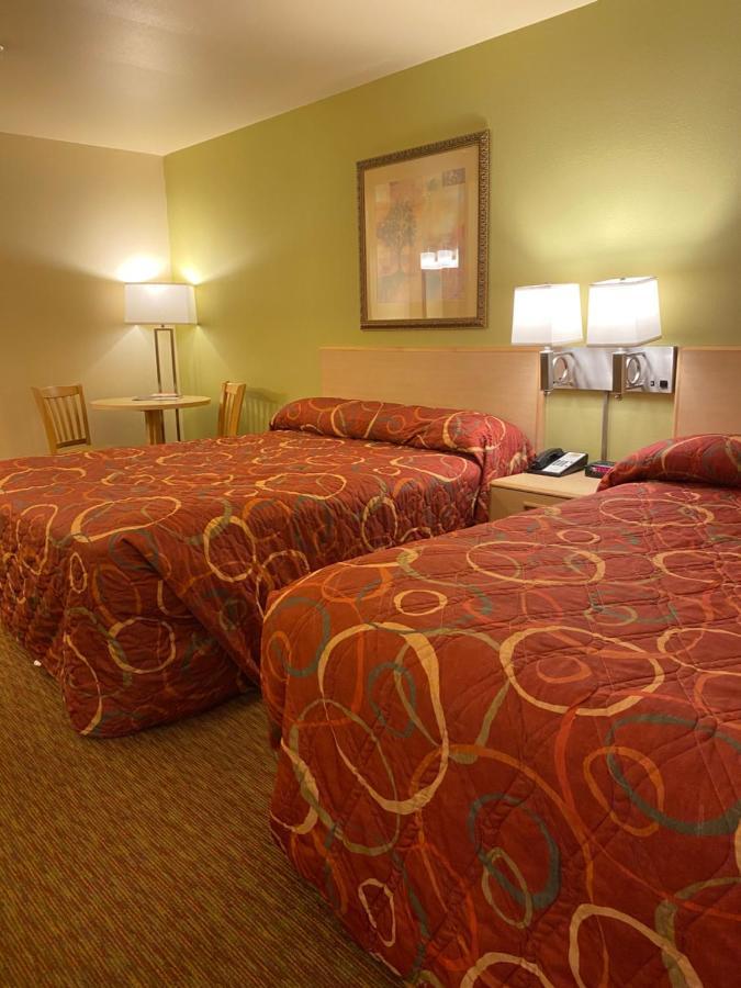 Bakers Sunset Bay Resort Lake Delton ภายนอก รูปภาพ
