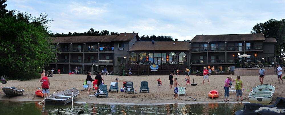 Bakers Sunset Bay Resort Lake Delton ภายนอก รูปภาพ