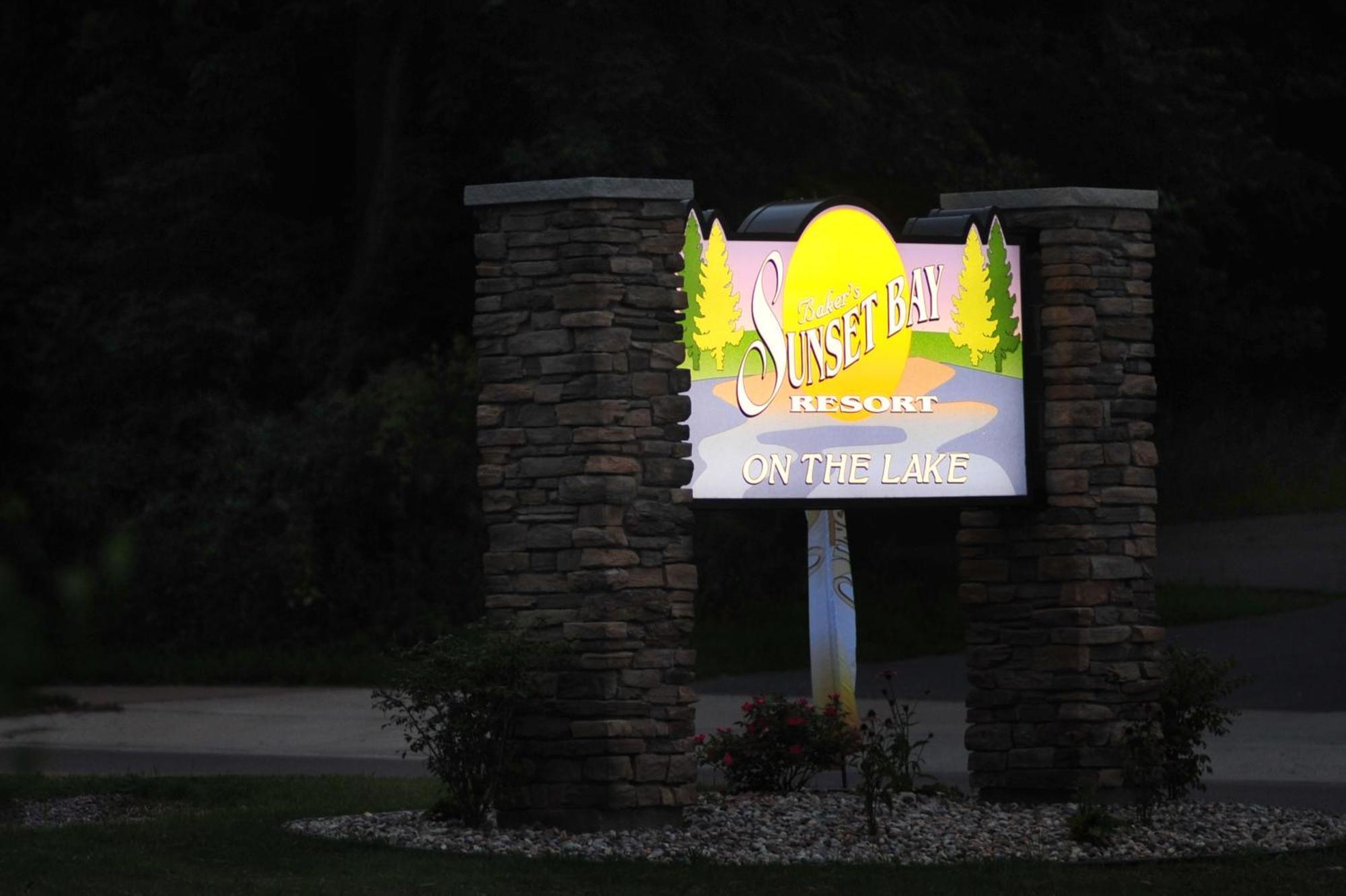 Bakers Sunset Bay Resort Lake Delton ภายนอก รูปภาพ