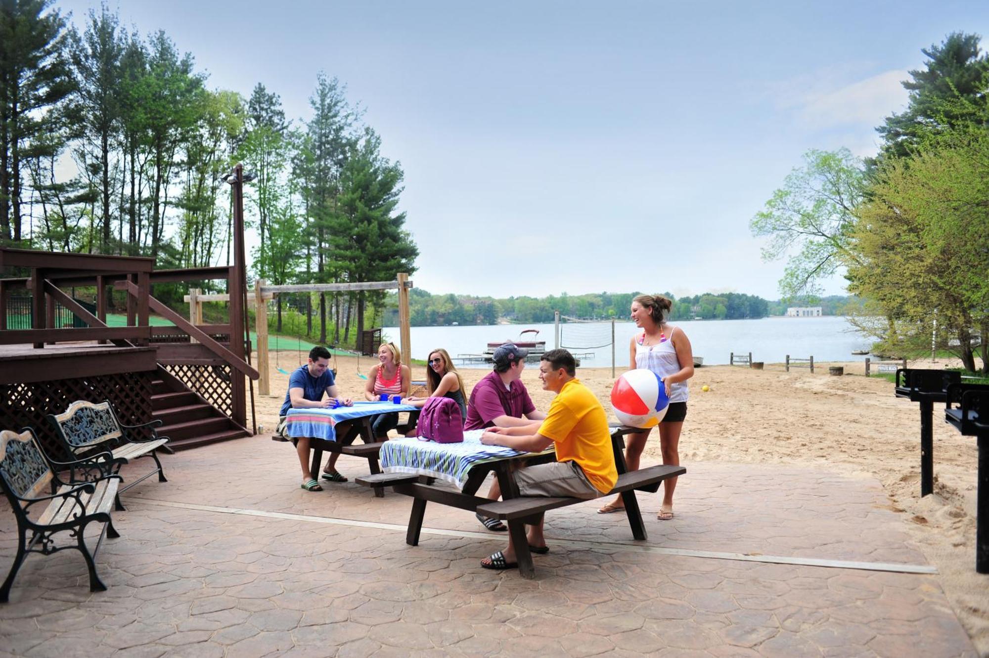 Bakers Sunset Bay Resort Lake Delton ภายนอก รูปภาพ