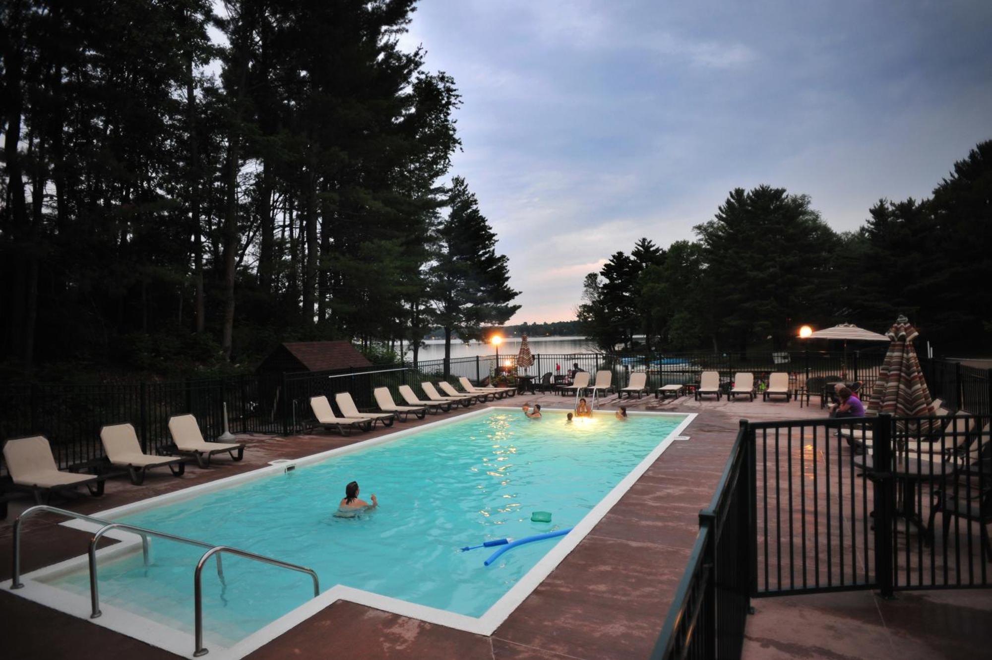 Bakers Sunset Bay Resort Lake Delton ภายนอก รูปภาพ