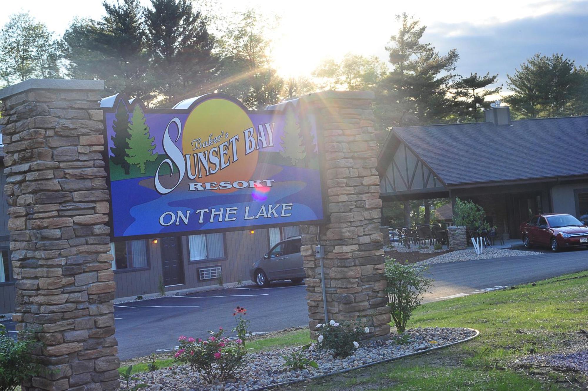 Bakers Sunset Bay Resort Lake Delton ภายนอก รูปภาพ