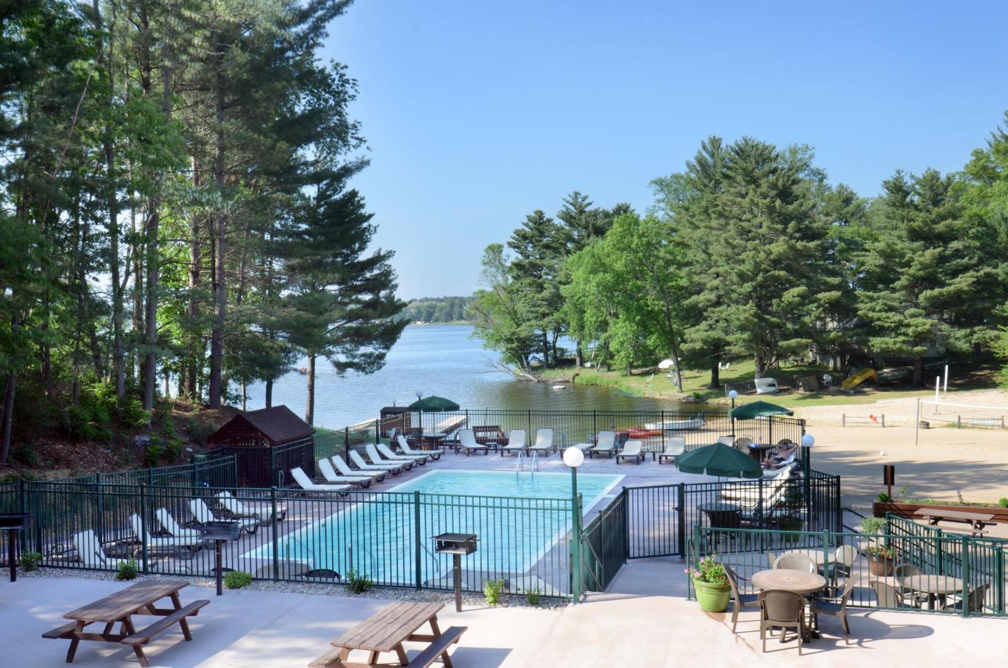 Bakers Sunset Bay Resort Lake Delton ภายนอก รูปภาพ